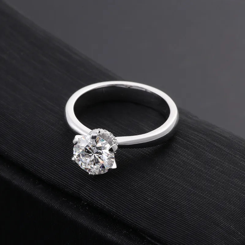 10K-18K , Classic 6-Prong Round Brilliant Cut Moissanite Solitaire Ring