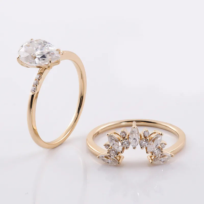 10K-18K , VVS Pear Moissanite With Marquise Moissanite Ring Set