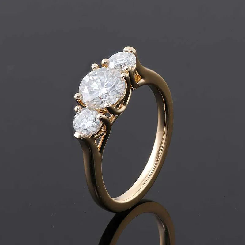 10K-18K ,Three Stone Round Cut Moissanite Ring,ENGAGEMENT RING