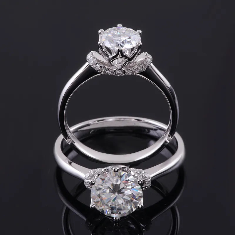 10K-18K , Classic 6-Prong Solitaire Brilliant Round Cut Moissanite Ring