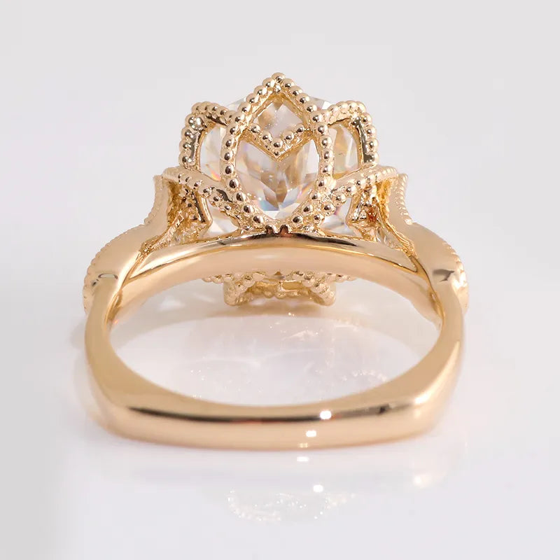 10K-18K , Luxury Design Petal Jubilee Cut Moissanite Rings