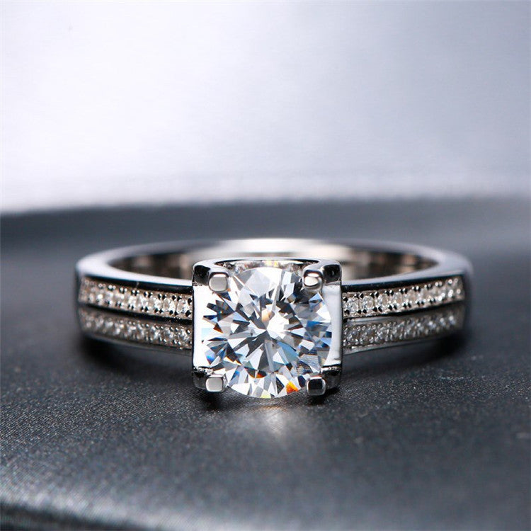 MOISSANITE ENGAGEMENT RING, ROUND CUT 1.00CT, CLASSIC FOUR CLAW SETTING,Synthetic diamonds