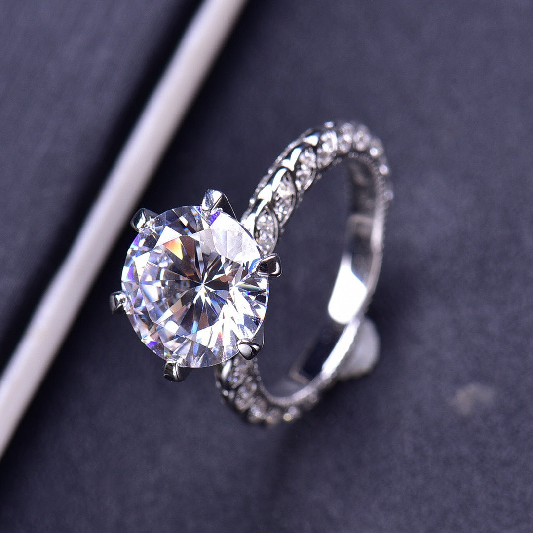 MOISSANITE ENGAGEMENT RING, ROUND CUT 5.00CT, CLASSIC FOUR CLAW SETTING,Synthetic diamonds