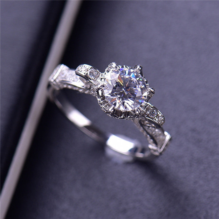 MOISSANITE ENGAGEMENT RING, ROUND CUT 1.00CT, CLASSIC FOUR CLAW SETTING,Synthetic diamonds