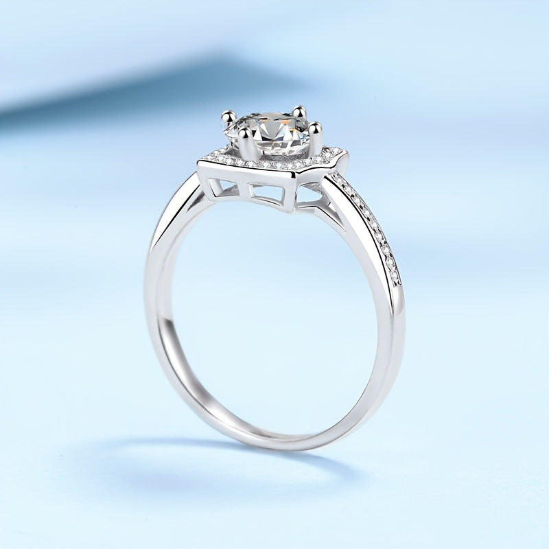 MOISSANITE ENGAGEMENT RING, ROUND CUT 1.00CT, CLASSIC FOUR CLAW SETTING,Synthetic diamonds