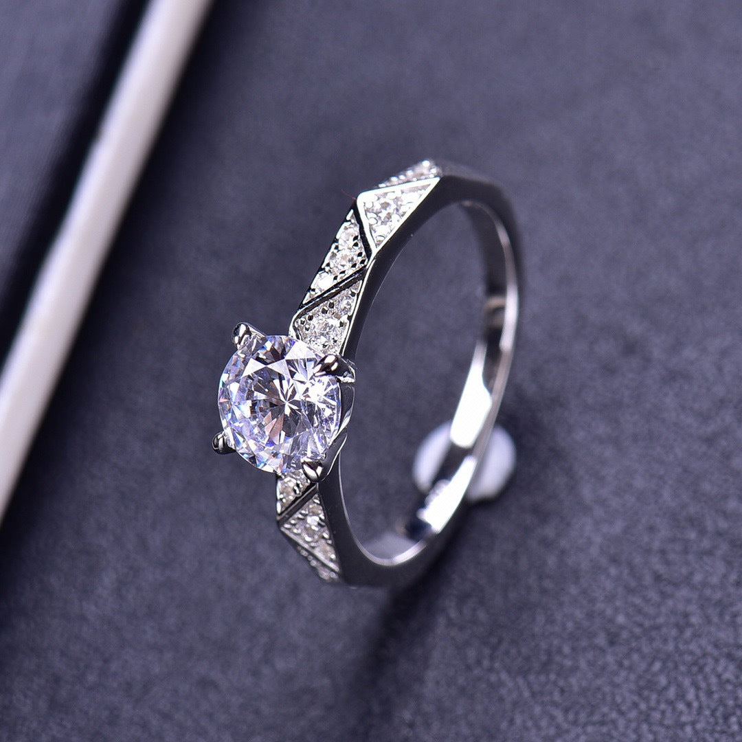 MOISSANITE ENGAGEMENT RING, ROUND CUT 1.00CT, CLASSIC FOUR CLAW SETTING,Synthetic diamonds