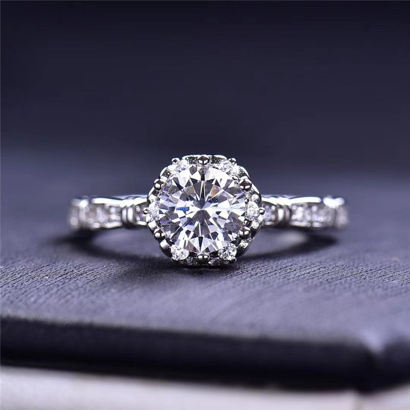 MOISSANITE ENGAGEMENT RING, ROUND CUT 1.00CT, CLASSIC FOUR CLAW SETTING,Synthetic diamonds