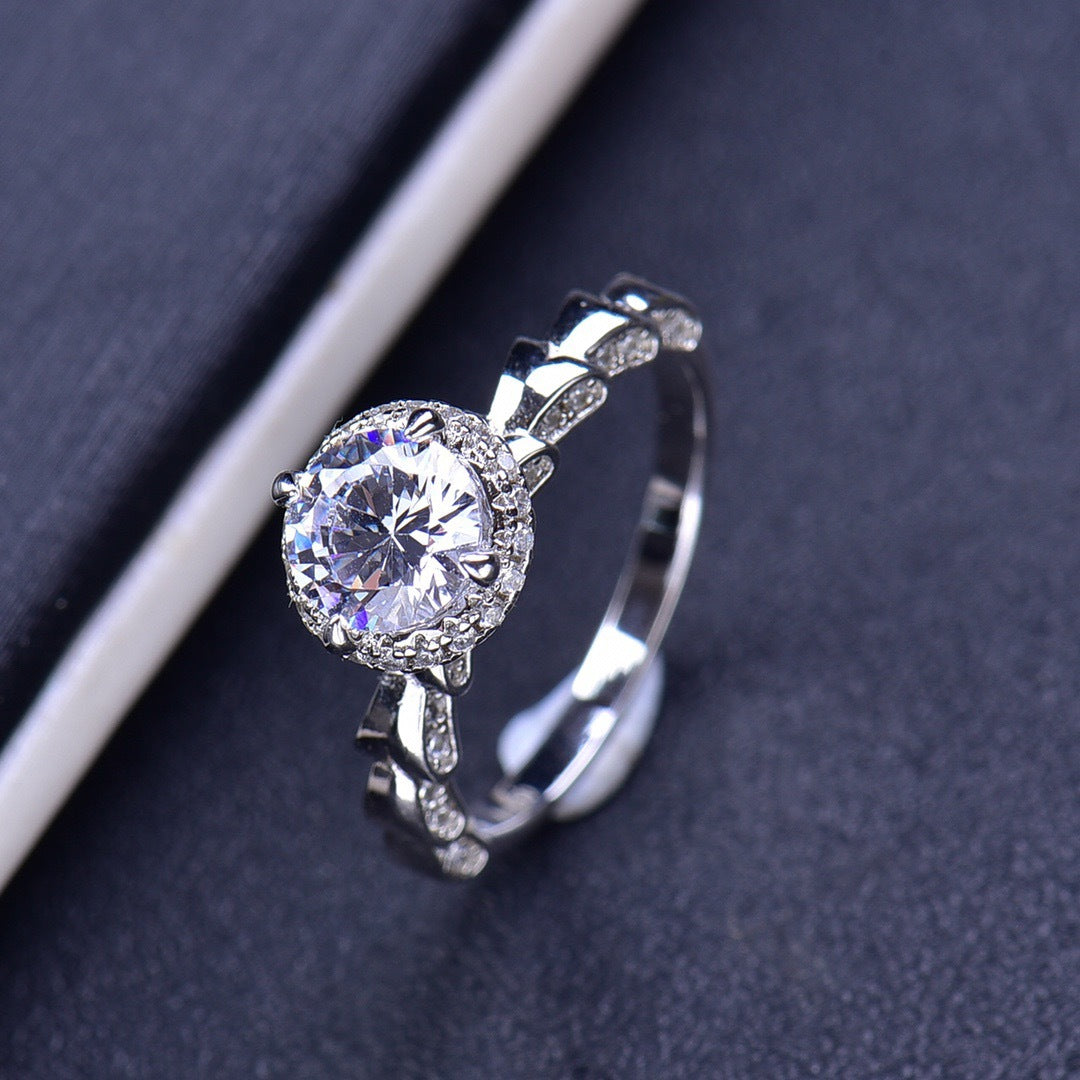 MOISSANITE ENGAGEMENT RING, ROUND CUT 1.00CT, CLASSIC FOUR CLAW SETTING,Synthetic diamonds