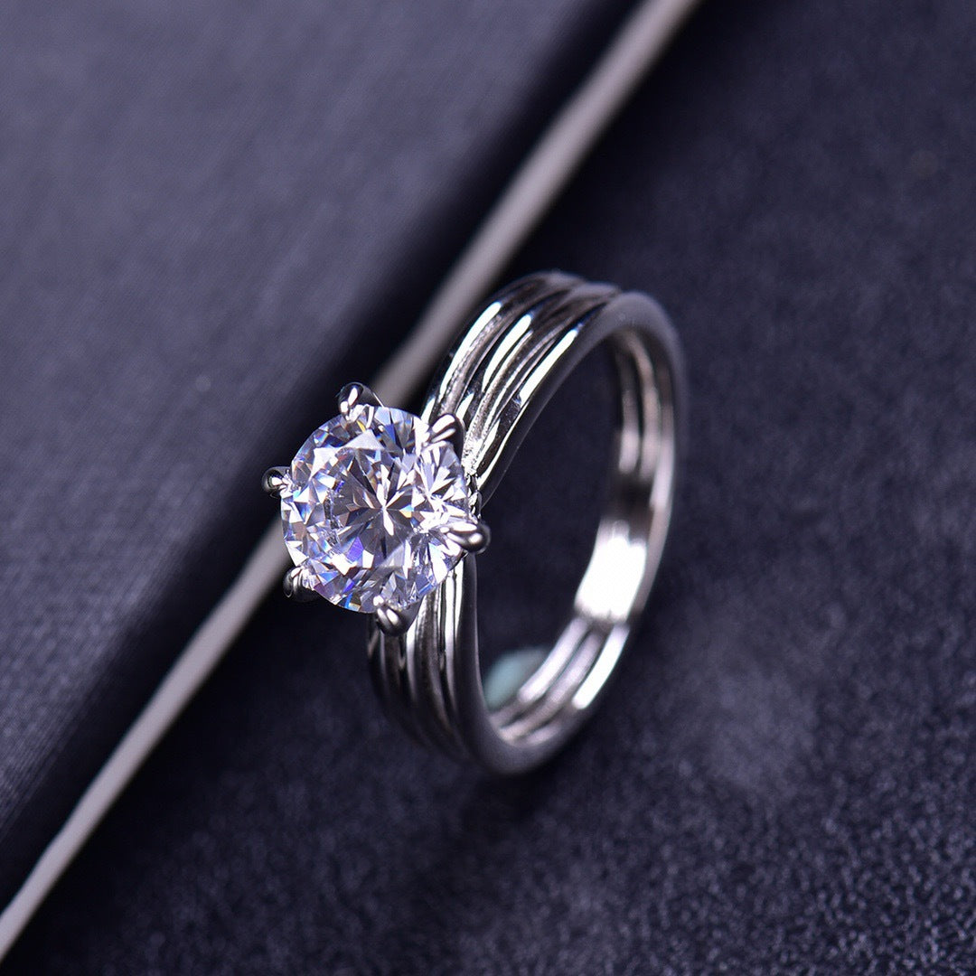 MOISSANITE ENGAGEMENT RING, ROUND CUT 2.00CT, CLASSIC FOUR CLAW SETTING,Synthetic diamonds