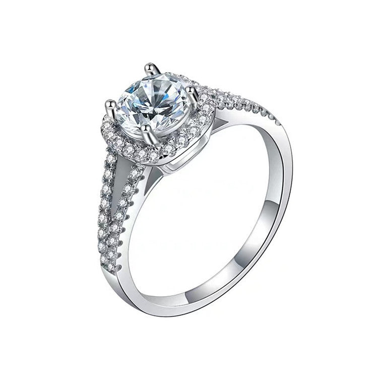 MOISSANITE ENGAGEMENT RING, ROUND CUT 1.00-2.00CT, CLASSIC FOUR CLAW SETTING,Synthetic diamonds