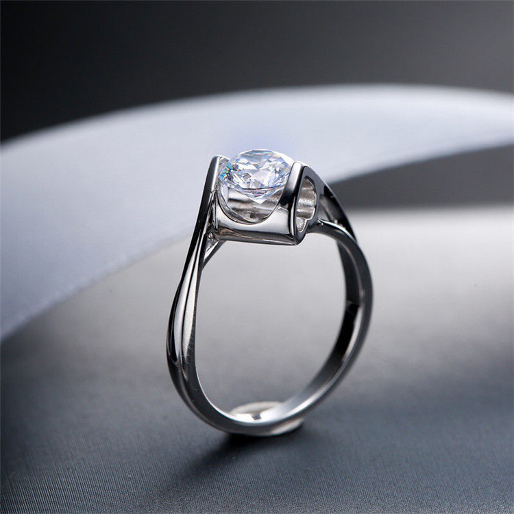 MOISSANITE ENGAGEMENT RING, ROUND CUT 1.00CT, CLASSIC FOUR CLAW SETTING,Synthetic diamonds