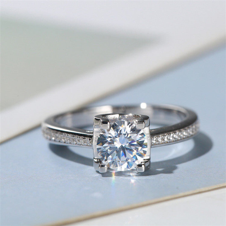 MOISSANITE ENGAGEMENT RING, ROUND CUT 1.00CT, Vintage FOUR CLAW SETTING,Synthetic diamonds