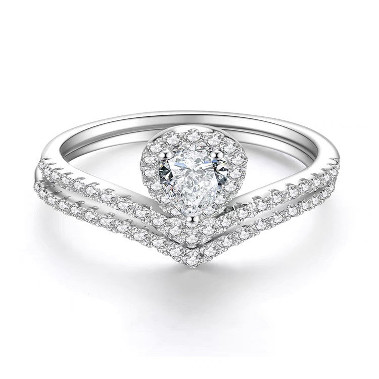 MOISSANITE ENGAGEMENT RING, ROUND CUT 1.00-2.00CT, PEAR CUT VINTAGE STYLE BRIDAL RING SET